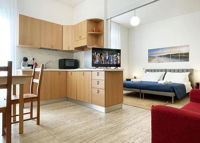 Euphorbia Apartmanhotel 4*